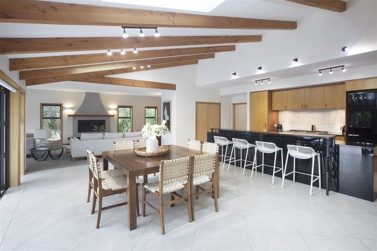 Photo of property in 12 Taunton Green, Papanui, Christchurch, 8052