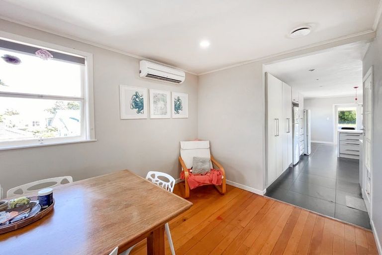 Photo of property in 47 Park Road, Glenfield, Auckland, 0629