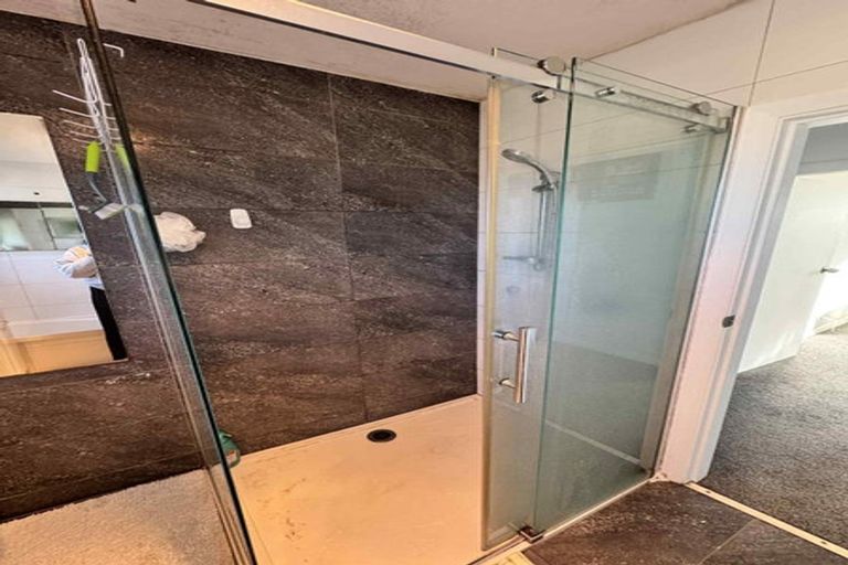 Photo of property in 5 Whenua View, Titahi Bay, Porirua, 5022