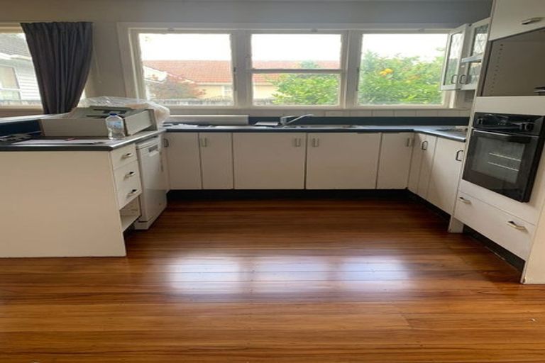 Photo of property in 15 Tennyson Street, Trentham, Upper Hutt, 5018