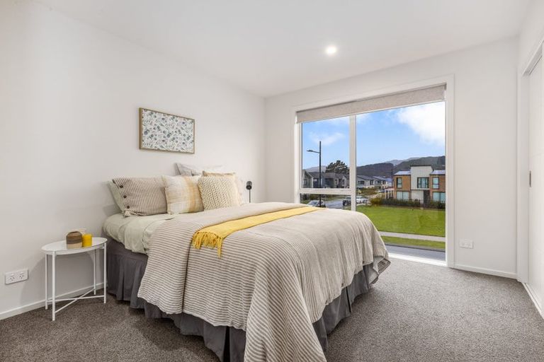 Photo of property in 81 Hokioi Drive, Kenepuru, Porirua, 5022