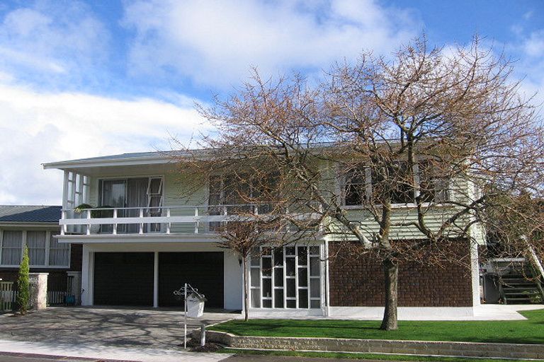 Photo of property in 3 Kensington Mews, Hokowhitu, Palmerston North, 4410