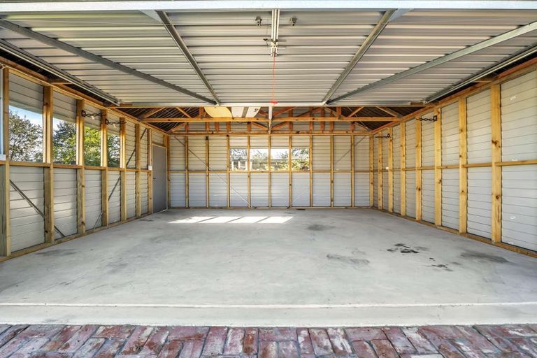 Photo of property in 54 Marriotts Road, North New Brighton, Christchurch, 8083