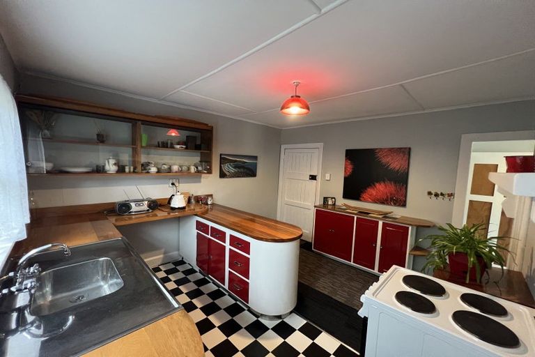 Photo of property in 20 Ross Street, Dunollie, Runanga, 7803