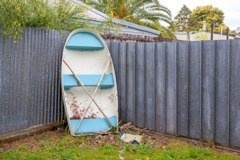 Photo of property in 123 Sharyn Place, Whangamata, 3620