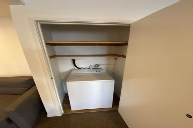 Photo of property in 4 Wakanui Street, Birkenhead, Auckland, 0626