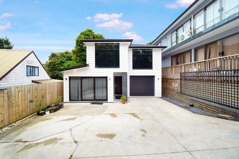 Photo of property in 36a Redoubt Road, Goodwood Heights, Auckland, 2105