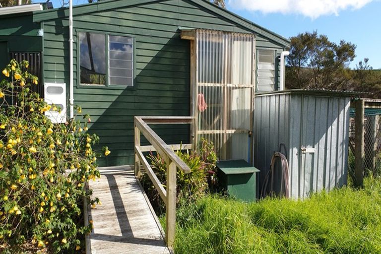 Photo of property in 736 Whakapirau Road, Whakapirau, Maungaturoto, 0583