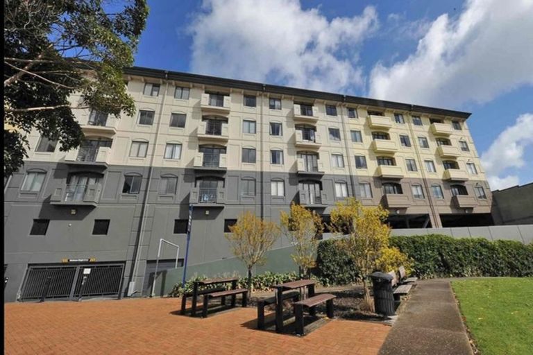 Photo of property in 2g/160 Symonds Street, Eden Terrace, Auckland, 1010