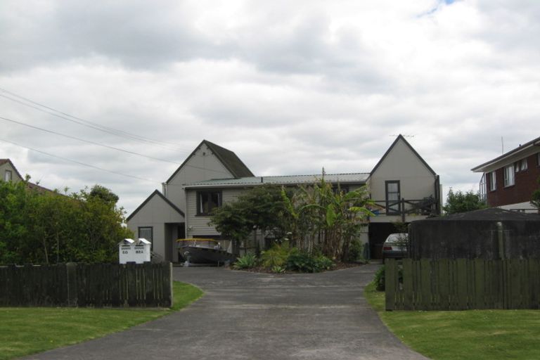 Photo of property in 88 Tindalls Bay Road, Tindalls Beach, Whangaparaoa, 0930