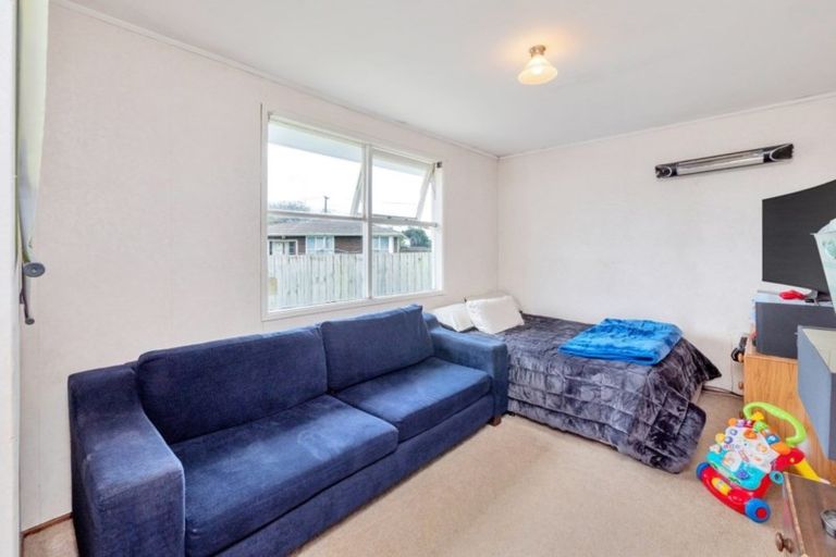 Photo of property in 12 Almond Place, Mount Wellington, Auckland, 1060