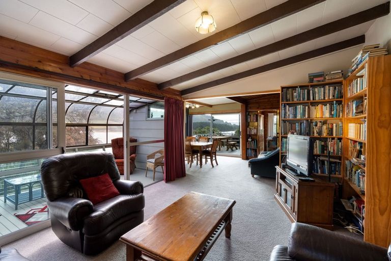 Photo of property in 50 Bay Road, Purakaunui, Port Chalmers, 9081