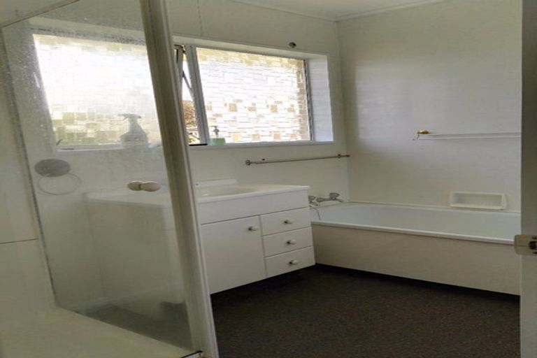 Photo of property in 10a Buckley Grove, Paraparaumu, 5032