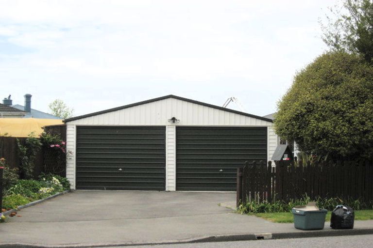 Photo of property in 80 Akaroa Street, Kaiapoi, 7630