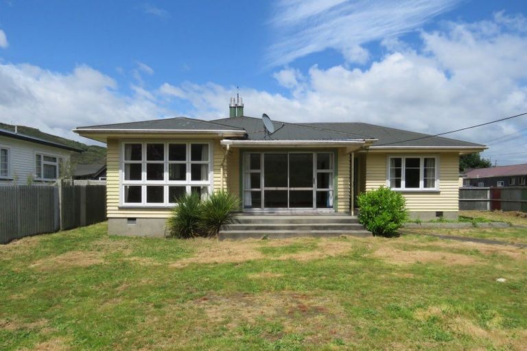Photo of property in 72 Main Street, Reefton, 7830