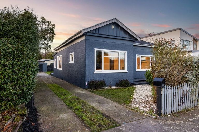 Photo of property in 31 Frederick Street, Waltham, Christchurch, 8011