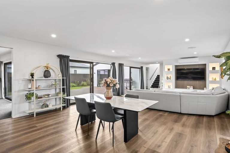 Photo of property in 6 Timara Crescent, Marshland, Christchurch, 8083