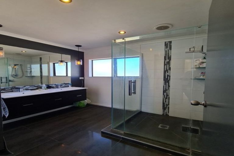 Photo of property in 28a Meade Place, Bell Block, New Plymouth, 4312