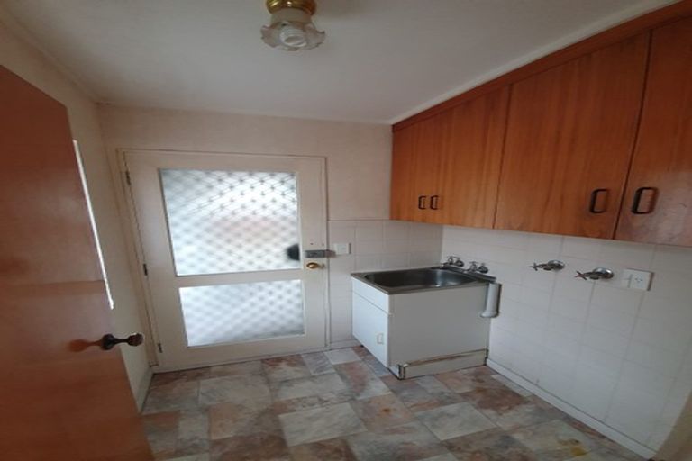 Photo of property in 2/50 Birdwood Road, Waterloo, Lower Hutt, 5011