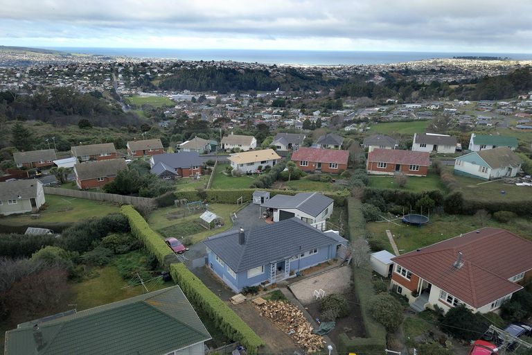 Photo of property in 5 Ellersley Street, Halfway Bush, Dunedin, 9010