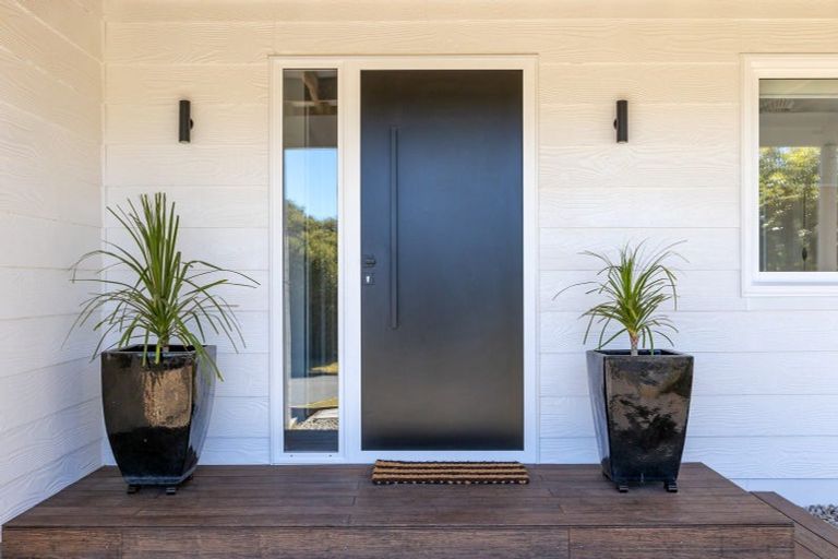 Photo of property in 16 Tamarisk Drive, Riversdale Beach, Masterton, 5872