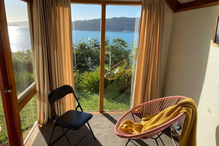 Photo of property in 12 Pahia Street, Roseneath, Wellington, 6021