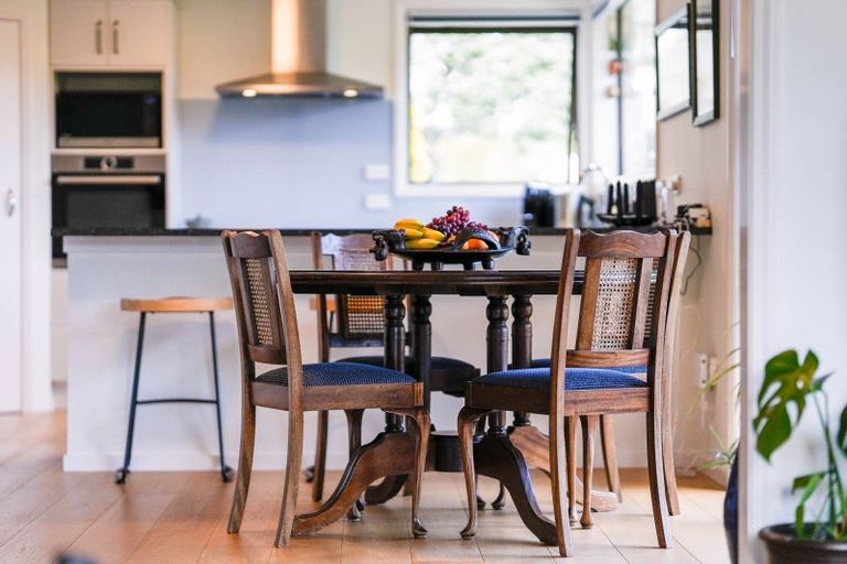 Photo of property in 60 Makora Road, Otaihanga, Paraparaumu, 5036