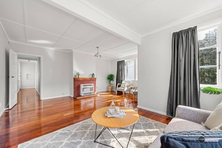 Photo of property in 66 Wilkie Crescent, Naenae, Lower Hutt, 5011