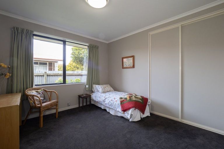 Photo of property in 17 Buckleys Terrace, Tinwald, Ashburton, 7700