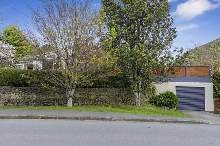Photo of property in 9 Maymorn Road, Te Marua, Upper Hutt, 5018