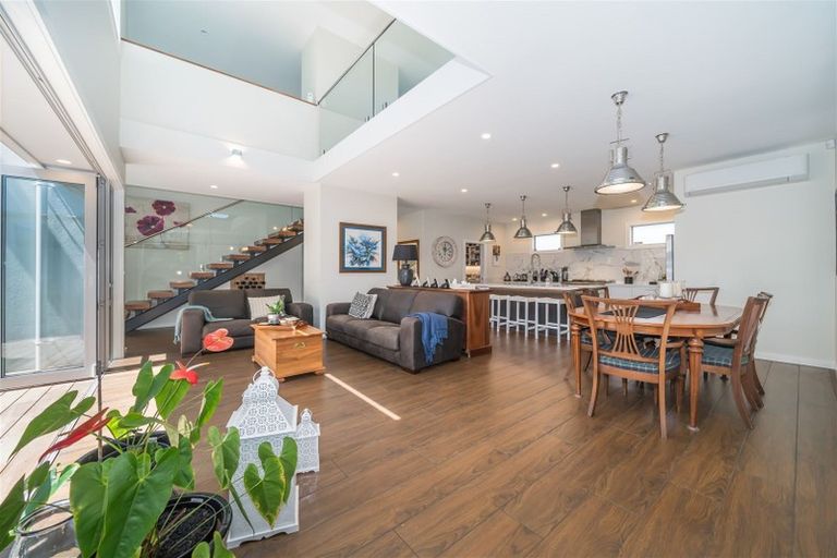 Photo of property in 180a Victoria Avenue, Hokowhitu, Palmerston North, 4410