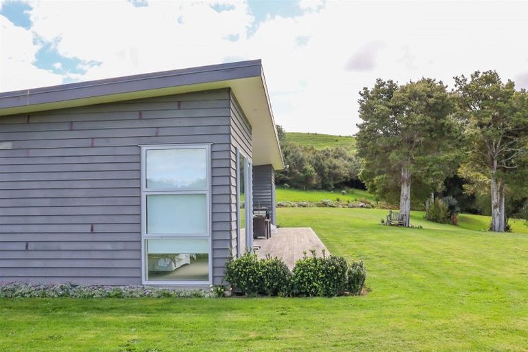 Photo of property in 269 Pebble Brook Road, Waitoki, Silverdale, 0994