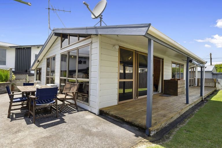 Photo of property in 11 Hua Street, Bell Block, New Plymouth, 4312
