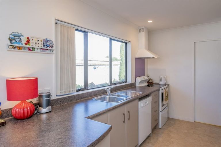 Photo of property in 2 Belle Maison Court, Levin, 5510