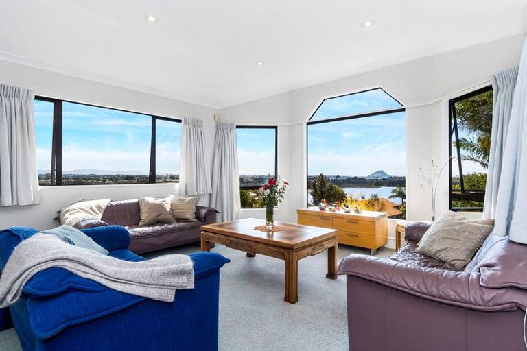 Photo of property in 35 Victory Street, Welcome Bay, Tauranga, 3112