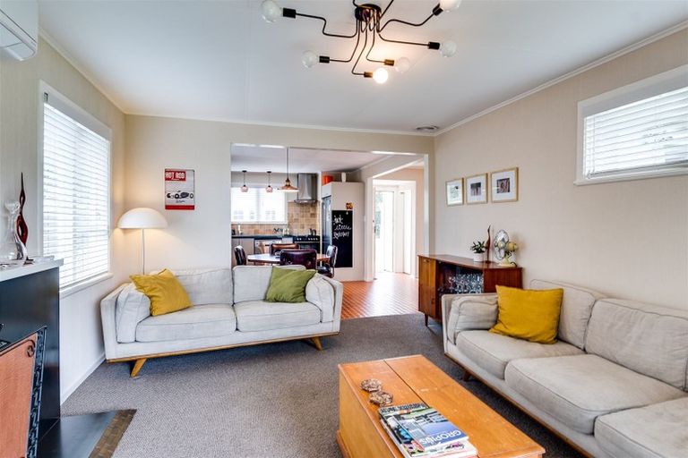 Photo of property in 500 Main North Road, Bay View, Napier, 4104