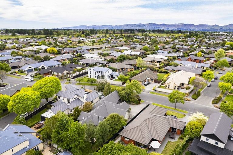 Photo of property in 70 Fairway Drive, Shirley, Christchurch, 8061