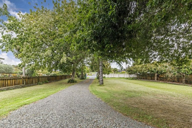 Photo of property in 930 Kahikatea Flat Road, Waitoki, Kaukapakapa, 0871