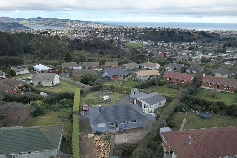 Photo of property in 5 Ellersley Street, Halfway Bush, Dunedin, 9010