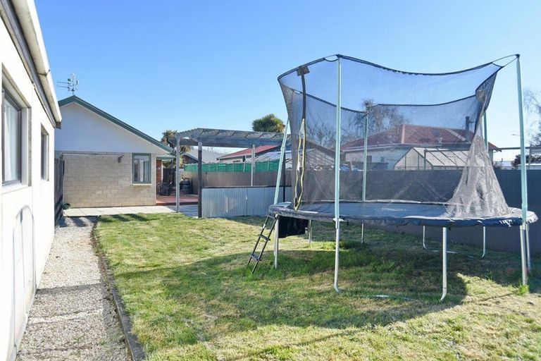 Photo of property in 54 Bush Street, Rangiora, 7400