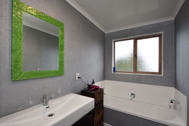 Photo of property in 199 Pomona Street, Strathern, Invercargill, 9812