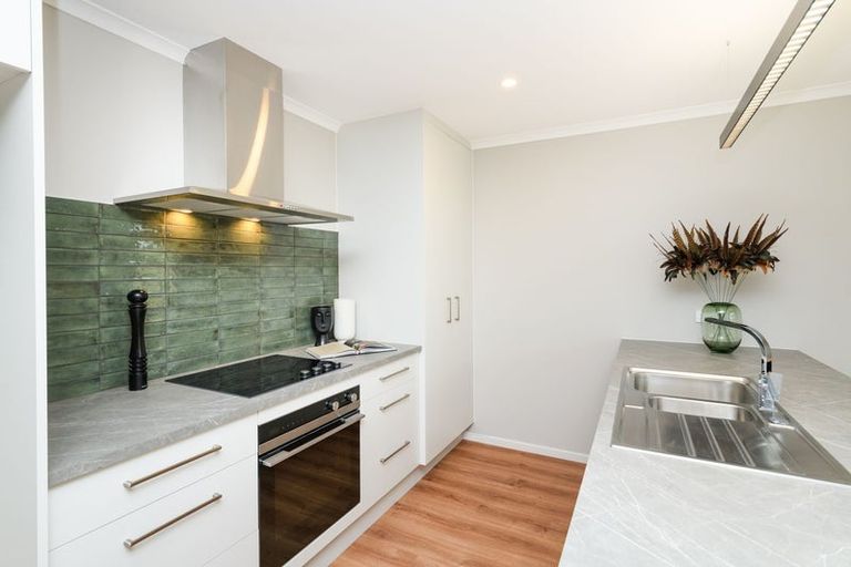 Photo of property in 1/11 Seaforth Avenue, Milson, Palmerston North, 4414