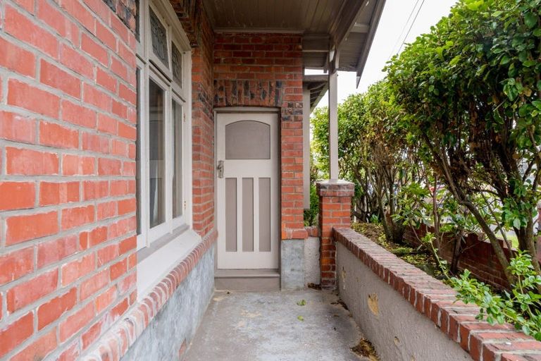 Photo of property in 78 Queens Drive, Saint Kilda, Dunedin, 9012