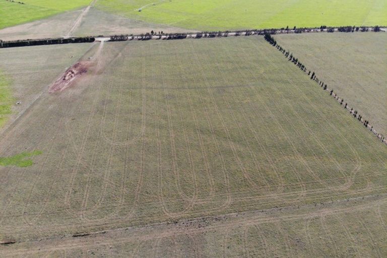 Photo of property in 481 Thongcaster Road, Eyrewell, West Eyreton, 7495