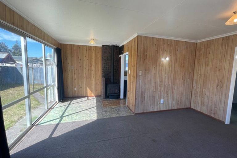 Photo of property in 39 Tongariro Street, Castlecliff, Whanganui, 4501