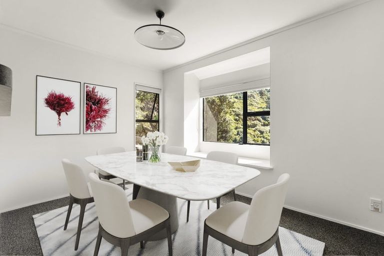 Photo of property in 113 Houghton Bay Road, Houghton Bay, Wellington, 6023