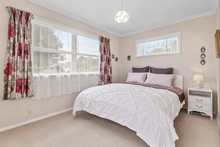 Photo of property in 37 Duke Street, Levin, 5510