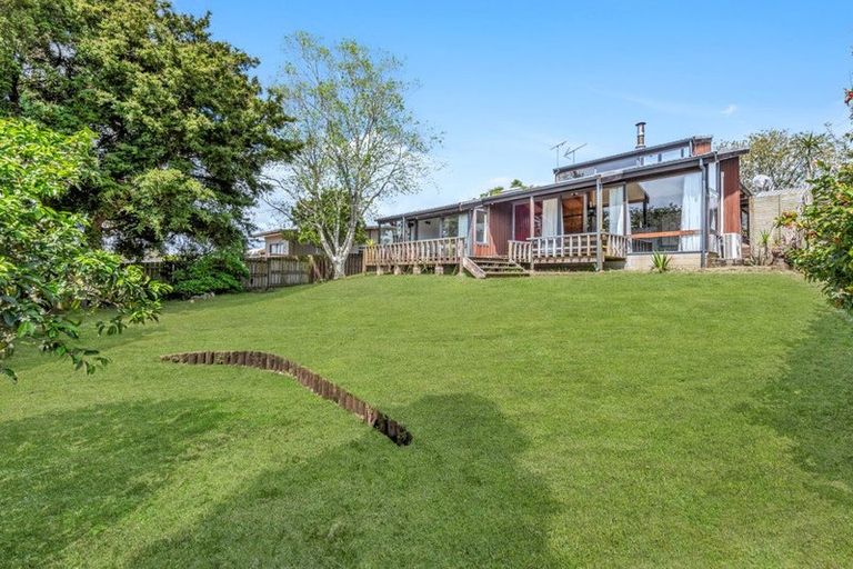 Photo of property in 35 Rushgreen Avenue, Pahurehure, Papakura, 2113