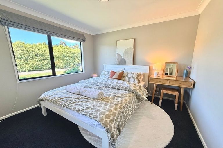 Photo of property in 290 Queen Elizabeth Ii Drive, Mairehau, Christchurch, 8052