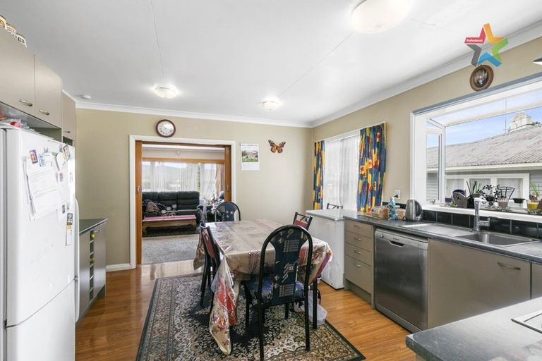 Photo of property in 10 Isabel Grove, Wainuiomata, Lower Hutt, 5014